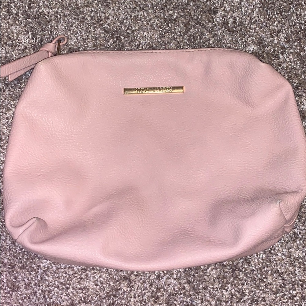 NEW STEVE MADDEN MAKE UP BAG NEVER USED!